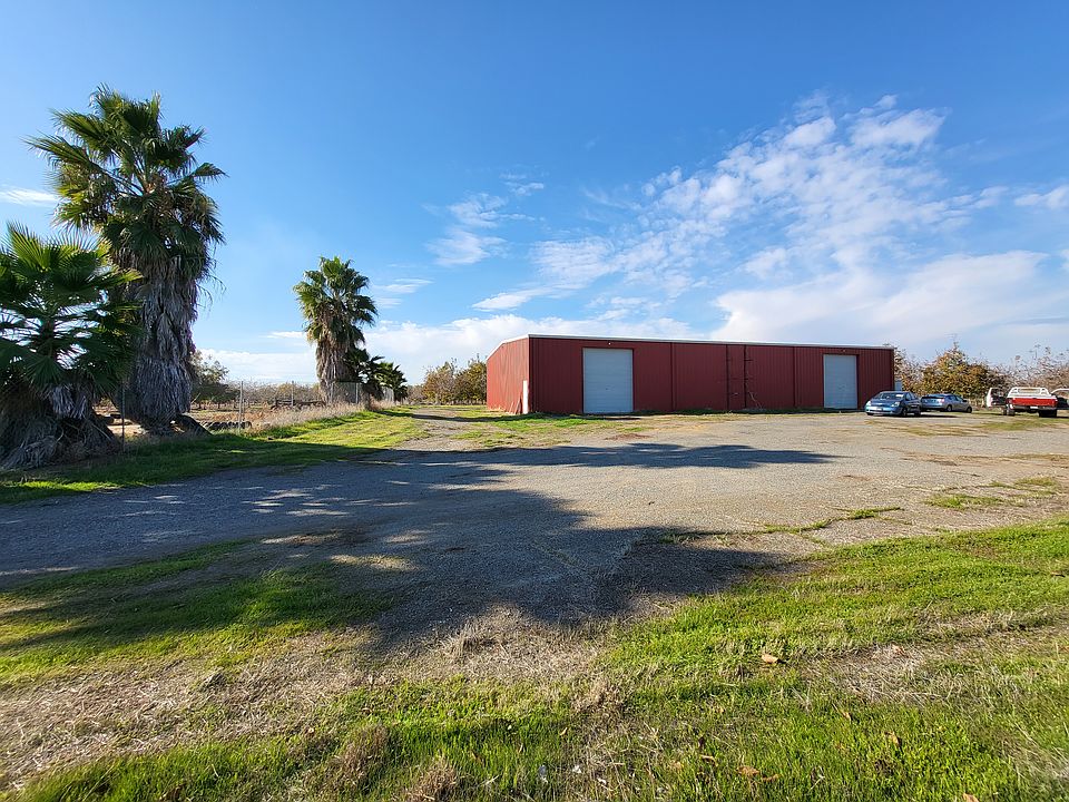 Building Photo 4