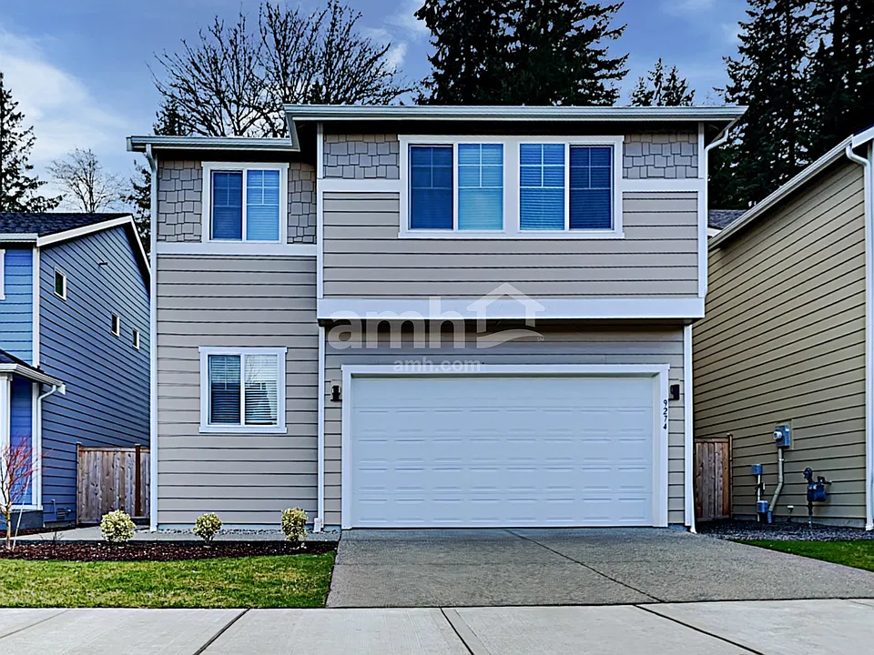9274 Shootingstar St