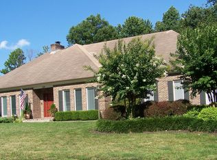 109 Whippoorwill Dr, Oak Ridge, TN 37830