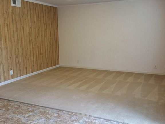3rd image of 2126 Swan Ct APT 1