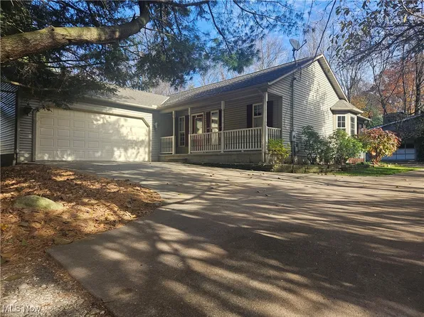 7073 Morley Rd, Concord Township, OH 44077