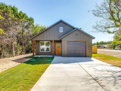 933 Colorado River Dr, Granbury, TX, 76048