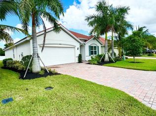 3040 Royal Gardens Ave, Fort Myers, FL 33916