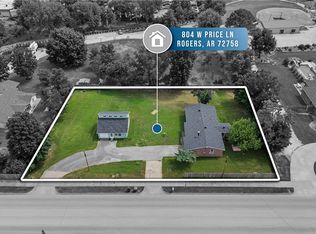 804 W Price Ln, Rogers, AR 72758