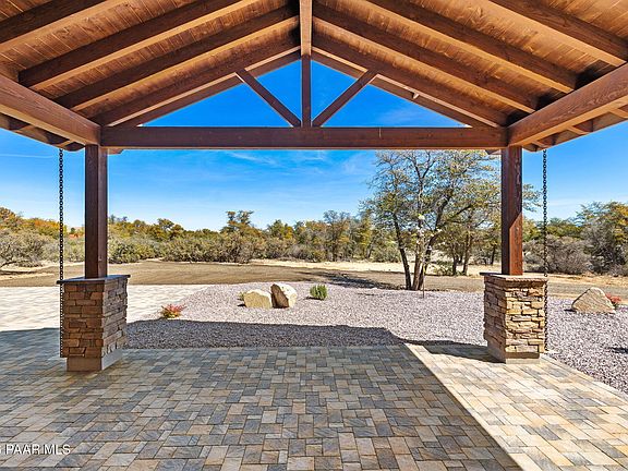 4th image of 9596 N Bridle Ridge Rd