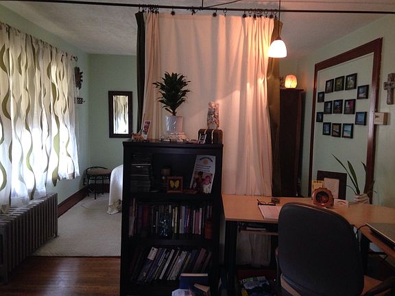 11x17 office or 4th bdrm