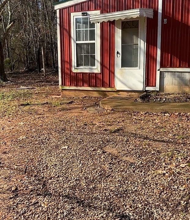 2nd image of 300 Holland Ford Rd