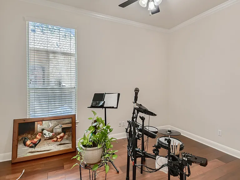 3822 Remington Rd — Photo 8