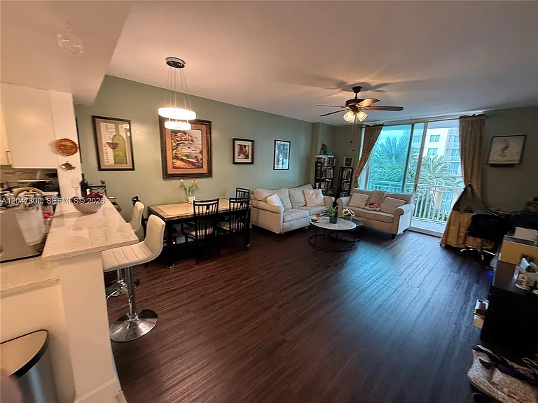 1745 E Hallandale Beach Blvd #304W — Photo 7