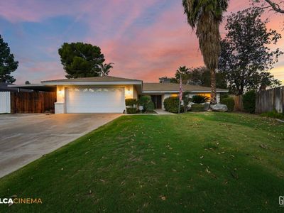6104 Eastbourne Way, Bakersfield, CA, 93309