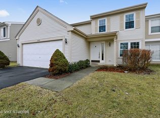 2330 Masters Ln, Round Lake Beach, IL