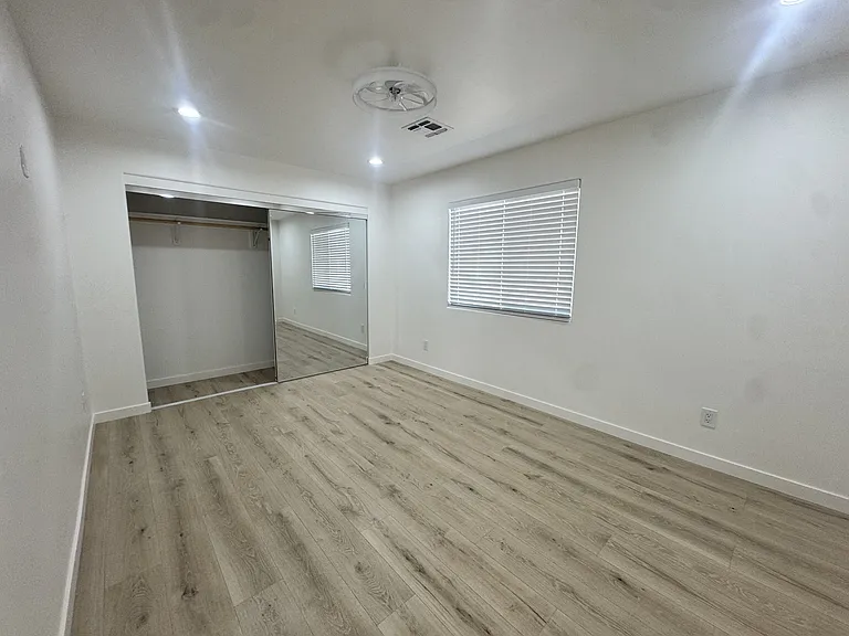 5657 S Rocky Rd — Photo 7