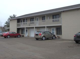 1380 Heritage Dr, New Richmond, WI 54017