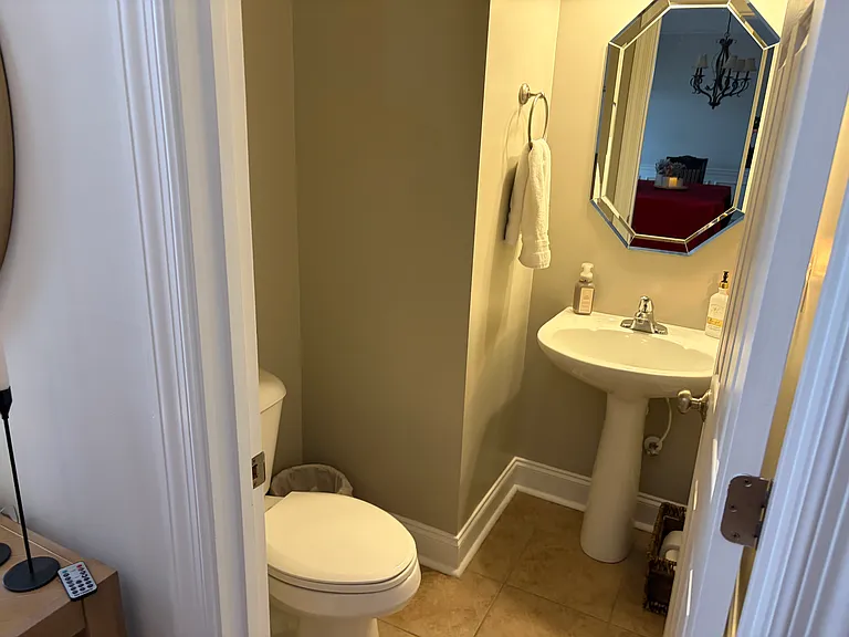 939 John Hood Dr — Photo 14