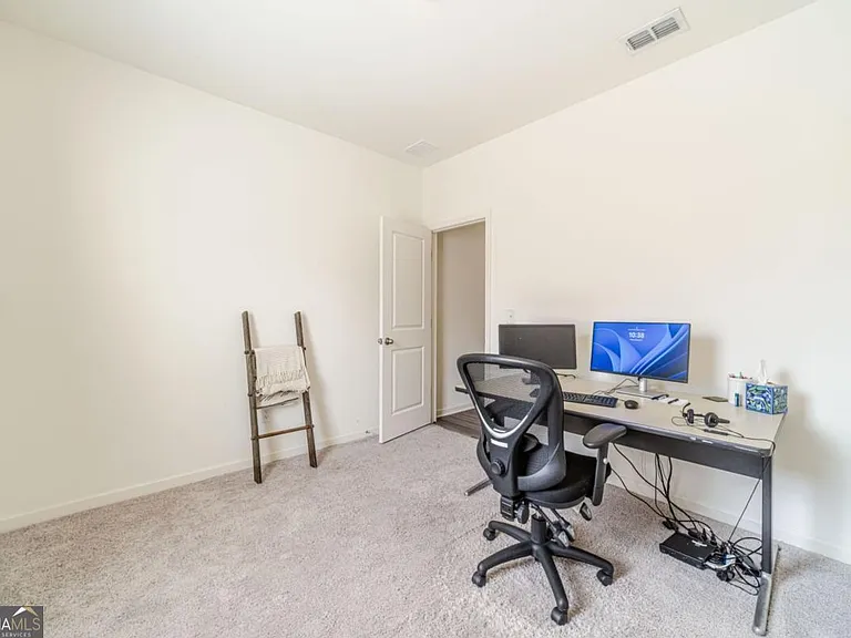 222 Knightsbridge Ln — Photo 31