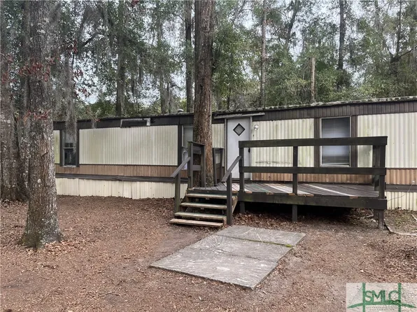 83 Cc Jones Street, Midway, GA 31320