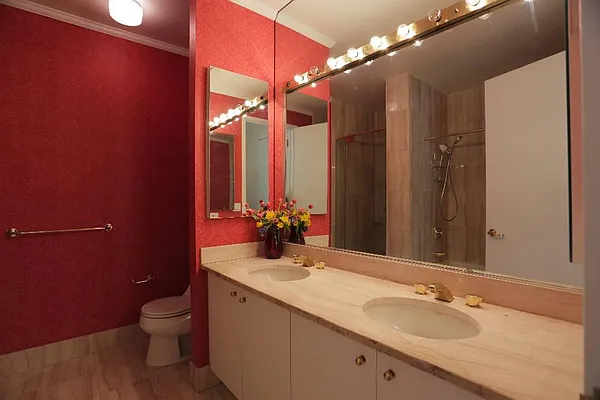 Sold by Town Residential | media 28