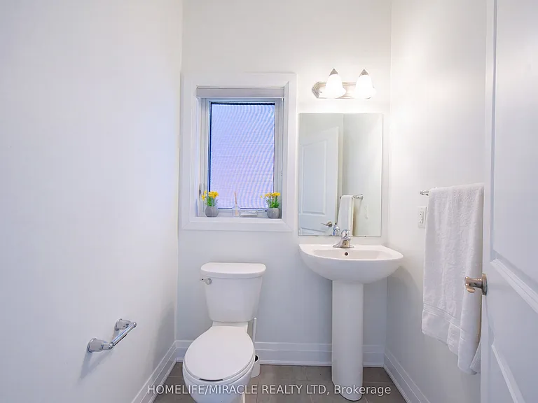 10 Sportsman Hill St — Photo 28