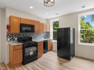 135 3rd St FLOOR 2, Newburgh, NY 12550