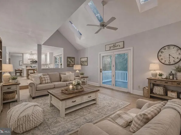 1394 Rosebay Ct, Annapolis, MD 21409