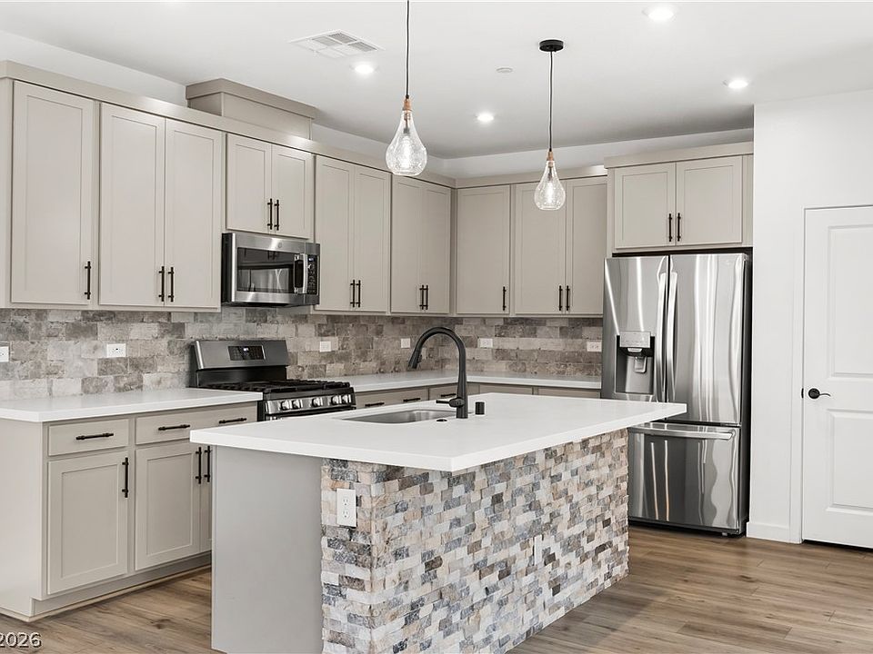 1st image of 633 Infinity Ridge St