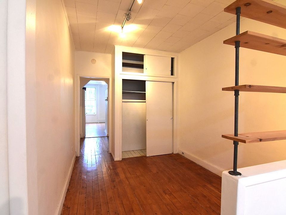 2nd image of 108 N 8th St #1B