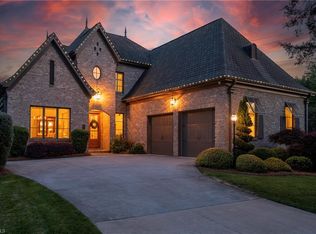 4090 Carriage Manor Cv, Winston Salem, NC 27106