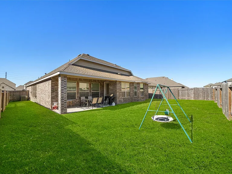 2239 Ginger Trail Ln — Photo 36