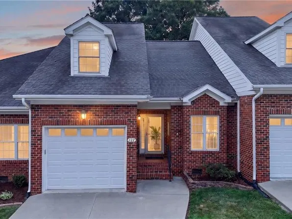 122 Olde Manor Ct, Siler City, NC 27344
