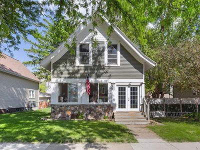 1019 9th St NW, Cedar Rapids, IA, 52405