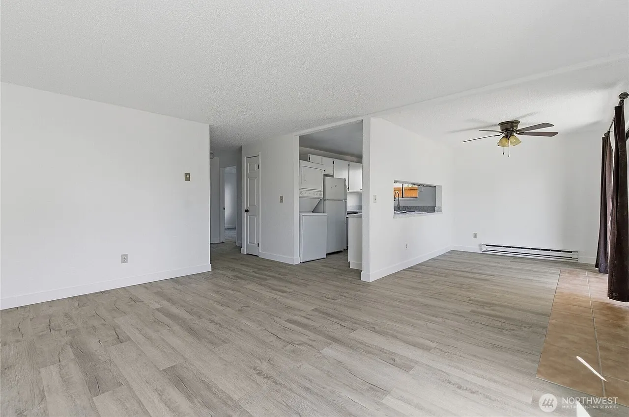 2 bed, 900 sqft, $1,850 — Photo 1