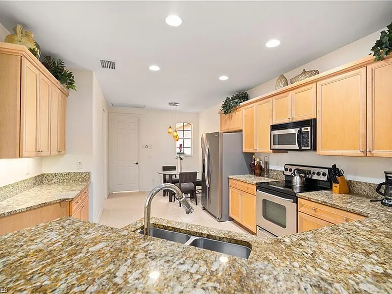 8519 Chase Preserve Dr — Photo 8