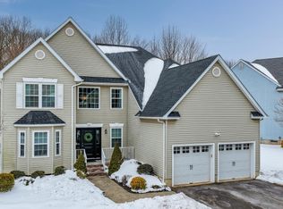 49 Clydesdale Rd, Scotch Plains, NJ 07076