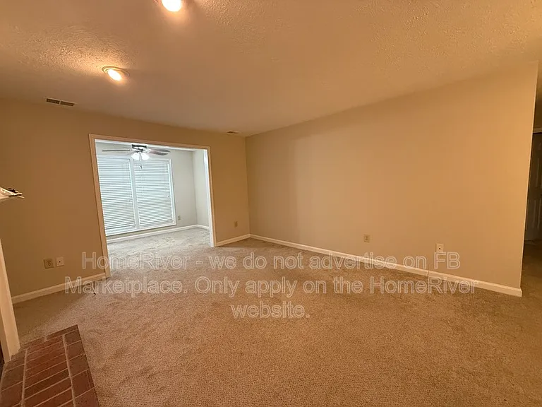 10116 Oakton Terrace Rd — Photo 8