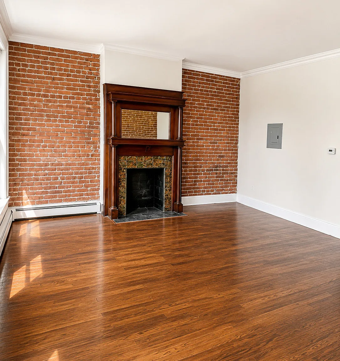 Studio, 1.0 bath, 650 sqft, $999 — Photo 1