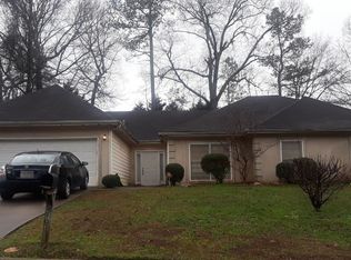 5191 Panola Mill Dr, Lithonia, GA