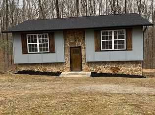 1146 Star Point Rd, Jamestown, TN 38556