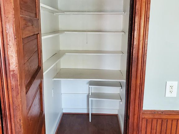Kitchen Pantry