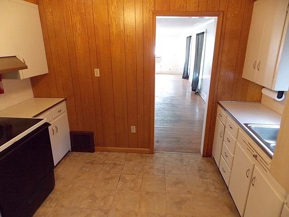 4th image of 123 E 22nd St