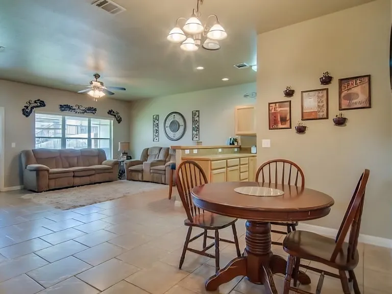 3046 Pine Valley Dr — Photo 8