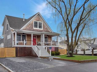 15 Inlet Vw, Bay Shore, NY 11706