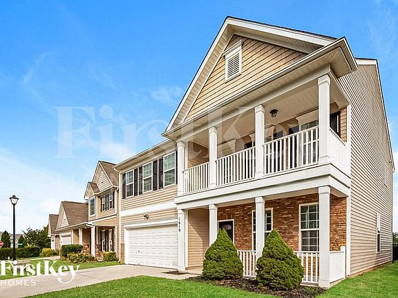 2nd image of 1619 Eastway Dr