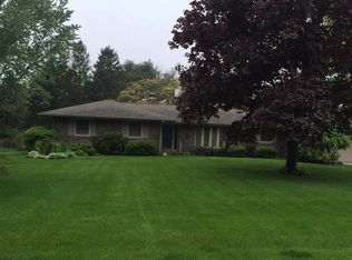 56033 Cedar Rd, Mishawaka, IN 46545