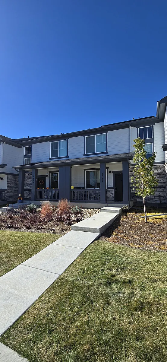 Photo 2 of 36 - 5051 S Robb Ct - Littleton, CO Building Photo - 5051 S Robb Ct