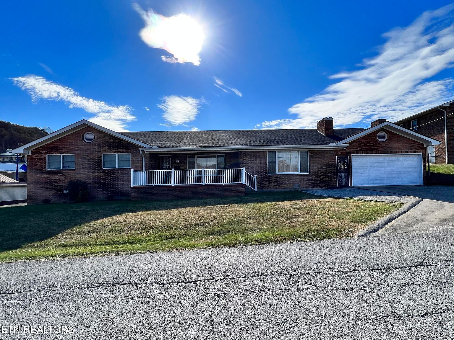 187 Florence Ave, Jellico, TN 37762 Zillow