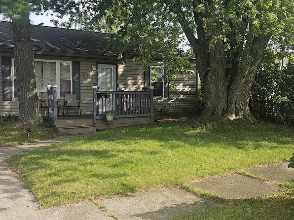 249 State St SW, Oscoda, MI 48750