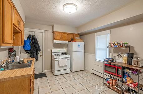 4th image of 411 7th St NW #2