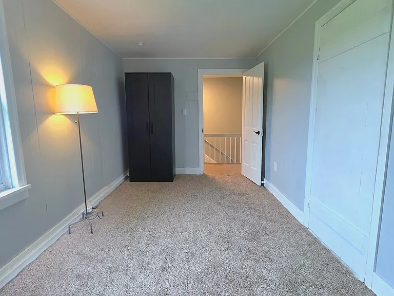 895 Center Rd — Photo 11