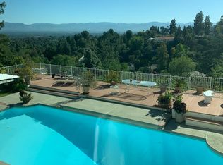 4804 Del Moreno Dr, Woodland Hills, CA 91364