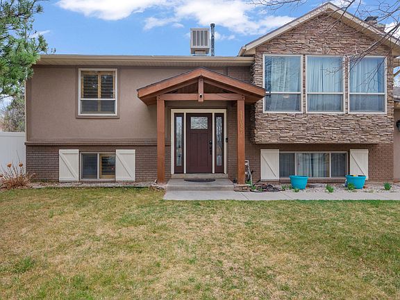 2nd image of 11037 Robinson Cir